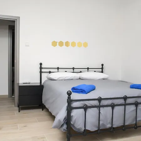 Ollies 3 Bedroom Apartament